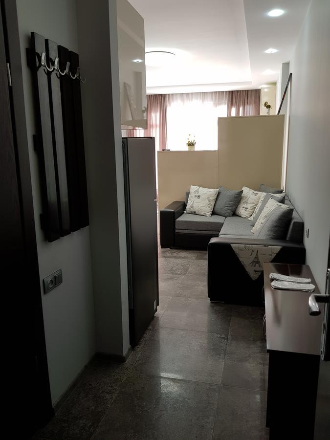 Apartament Gia Batumi Exterior photo